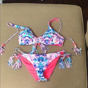 Victoria’s Secret reversible bikini